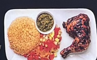 Menu Bouaké : cuisses de poulet braisé, attiéké et condiments